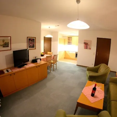 Ferienappartements Heinzle - Ihr Ferienresort * Sankt Jakob in Defereggen